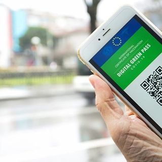 Green pass falsi a 100 euro, su Telegram la truffa per chi non si vuole vaccinare