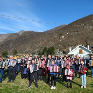 Beura, inaugurata la nuova scuola di fisarmonica: tante le iscrizioni