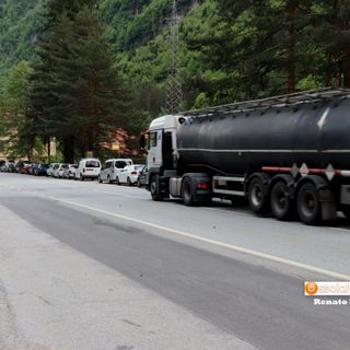 Iselle, un semaforo 'intelligente' e la riduzione dei limiti di velocità