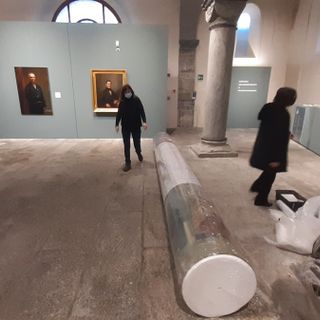A Palazzo San Francesco una mostra per ammirare il restaurato sipario dipinto del Teatro Galletti