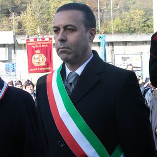 Pizzi invita i sindaci a votare un ordine del giorno per tutelare il frontalierato
