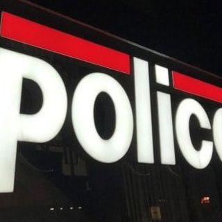 Canton Ticino, cade dal monopattino e resta ferito gravemente: la polizia cantonale cerca testimoni