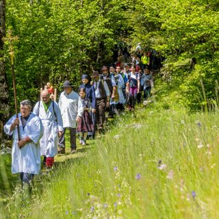 Torna la tradizionale processione Walser da Premia a Formazza