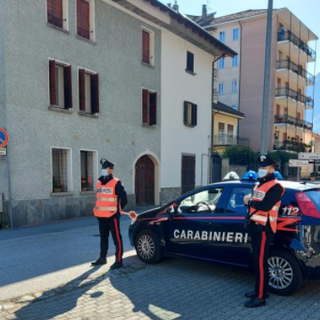 Aggredisce l'anziana madre perché non gli dà soldi: arrestato 56enne di Piedimulera