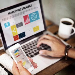 Cosa fa un'agenzia di web marketing e come lavora?
