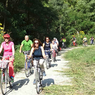 Salute della donna: prima edizione di 'Bici in rosa'