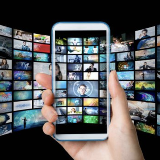 Carovita: le soluzioni anticrisi per smartphone, Internet, intrattenimento in streaming 
