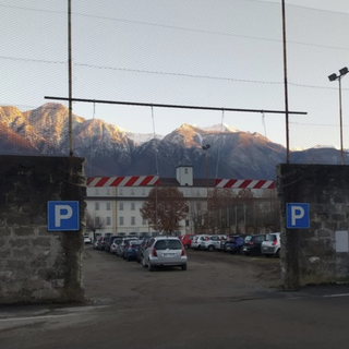 Parcheggio di via Città di Lima, da martedì si getta la ghiaia