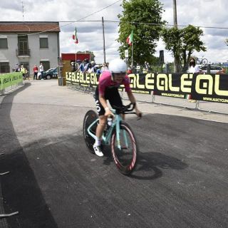 Prima vittoria stagionale per Francesca Barale che trionfa nella cronometro di Cotignola