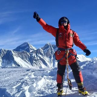 Claudio Ruga conquista l’Ama Dablam sull'Himalaya