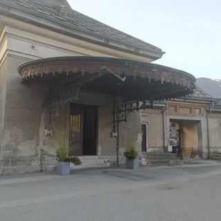 Al cimitero è visitabile il famedio dei personaggi illustri. FOTO