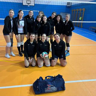 Pallavolo Rosmini e Volley Vigezzo, si riparte