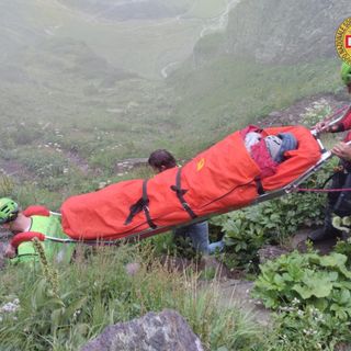 Le operazioni di soccorso tra la nebbia alla Diga dei Sabbioni