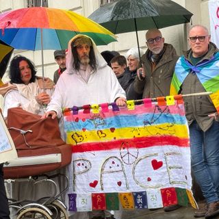 A Domo la manifestazione per la pace: &quot;Vogliamo un’Europa senza armi&quot; FOTO