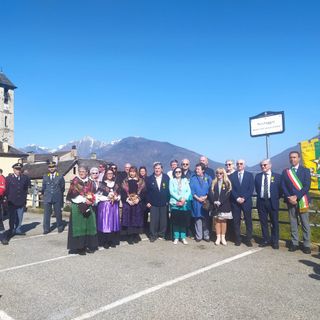 Vagna dedica uno slargo ai Maestri del Lavoro d’Italia FOTO