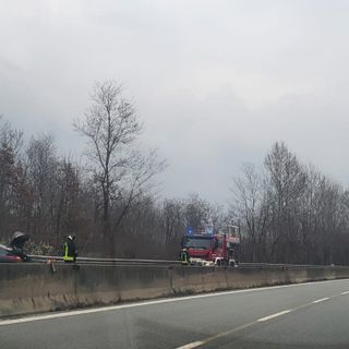 Incidente sulla SS33 dopo l’uscita di Anzola