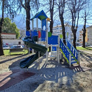 Domodossola, riqualificati i giardini di via Trieste: completata la prima fase di lavori FOTO