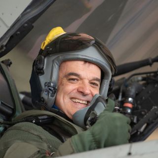 Andrea Accomazzo torna a volare con l'Aeronautica Militare
