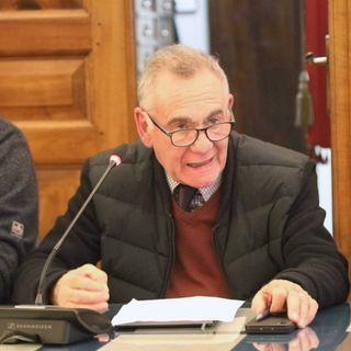 Rifiuti, da sindaci e provincia bocche cucite su Prato Michelaccio