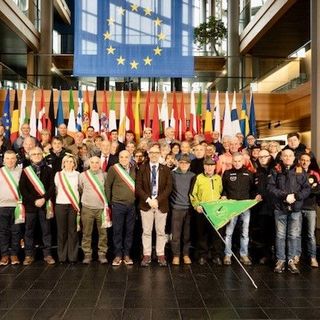 Delegazione di amministratori e associazioni del Vco al Parlamento Europeo