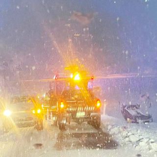 Auto ribaltata nella neve tra Cosasca e Beura