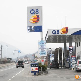 Gagliasso e Preioni (Lega): &quot;Il governo tagli il prezzo dei carburanti con l'extragettito dell'erario&quot;