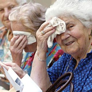 In Piemonte si vive sempre più a lungo, le donne arrivano a sfiorare gli 85 anni