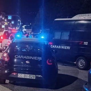 Arrestato 28enne con 10mila euro nello zaino e 70 grammi di hashish a casa