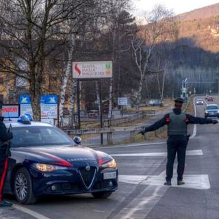 Lite tra due persone, spunta un coltello. Denunciato 54enne