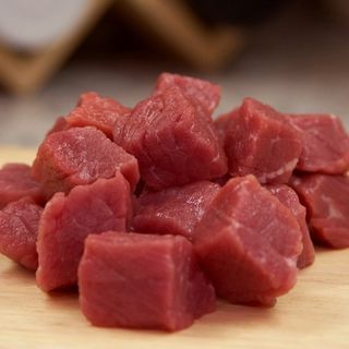 Il Senato dice no alla carne sintetica, Coldiretti: &quot;Una risposta alle nostre mobilitazioni&quot;