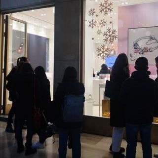 Acquisti di Natale in calo ma in Piemonte valgono quasi 1,7 miliardi di euro