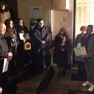 Un nuovo defibrillatore in ricordo di Stefano Bargiga FOTO
