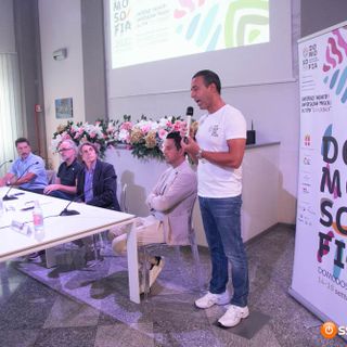 Tanta gente ai primi appuntamenti di Domosofia FOTO