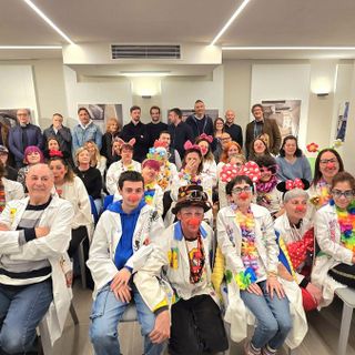 Tra nasi rossi e sorrisi, i ragazzi con disabilità diventano volontari di Dottor Clown Vco FOTO Tra nasi rossi e sorrisi, i ragazzi con disabilità diventano volontari di Dottor Clown Vco FOTO