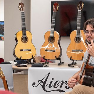 Ossola Guitar Festival, l'esposizione delle chitarre Aiersi e Yulong Guo