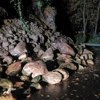 Frana in Valle Anzasca, chiusa la provinciale per Anzino