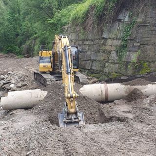 Bognanco, dopo la posa del ponte bailey si procede con i lavori sul versante