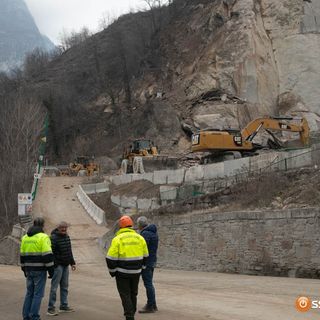 Crevola, frana alla cava in località San Giovanni: chiusa la provinciale 166. FOTO