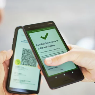 Da domani al lavoro scatta l'obbligo del Super Gren Pass per gli over 50