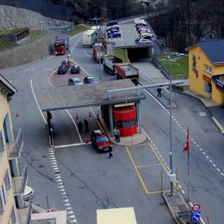 Foto: il posto di confine di Gondo