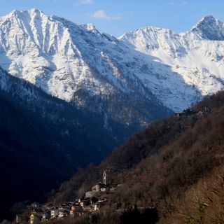 Monete romane e gioielli preistorici ritrovati sulle montagne della Valle Antrona