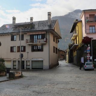 Piazza IV novembre al buio, il Comune: ''L'intervento è già programmato'