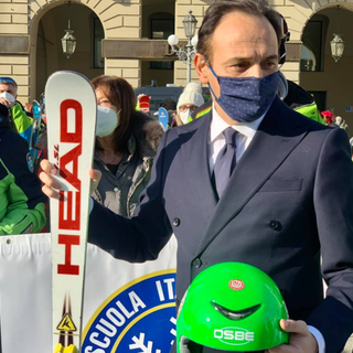 Cirio scrive al premier Draghi: &quot;In un anno il mondo dello sci piemontese ha perso 60 milioni&quot;