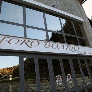 &quot;Il silenzio, tra le braccia di un castagno&quot;: teatro, storia e tradizione a Crodo