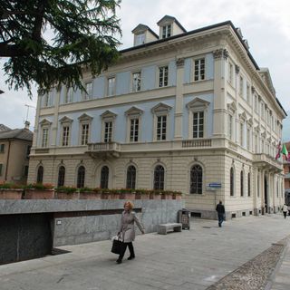 Dalla variazione di bilancio 80 mila euro per l'aumento dei costi di energia e gas