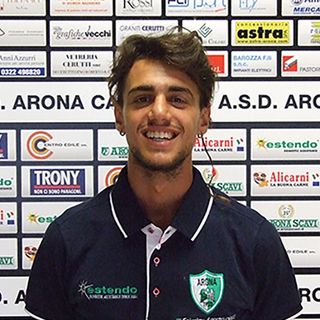 Demetrio Lipari resta ad Arona. Per ora....