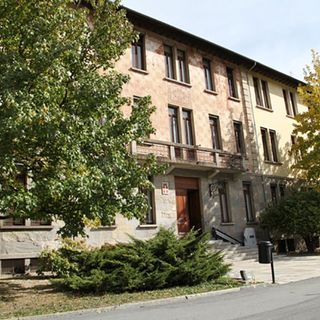 “Coccole e filastrocche&quot; alla biblioteca Contini anche in agosto