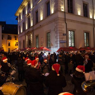 Al via il fine settimana dedicato ai Mercatini Natalizi domesi