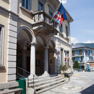 Beura Cardezza: approvato il progetto di restauro del municipio