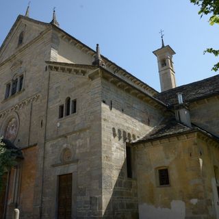 Don Luciano Mantovani lascia la parrocchia di Montecrestese dopo quasi mezzo secolo